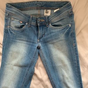 GYMBOREE GREEK ISLE STYLE DENIM GEOMETRIC CAPRI JEANS PANTS 3 6 12 18 2T NWT